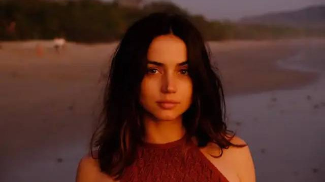 詹妮弗·洛佩兹|《消失的爱人》2.0？男女主假戏真做，这R级情爱大戏有内味了