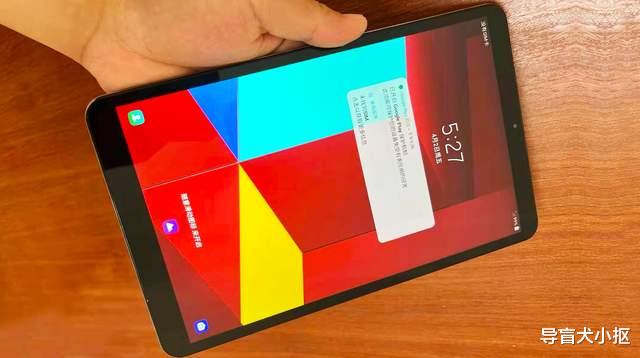 安卓|外观充满苹果风格的安卓平板,这台LG GPad,超薄造型流畅使用