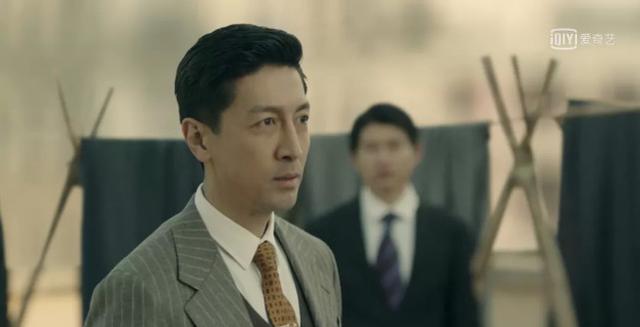 前行者|《潜伏》加《爱国者》的班底，《前行者》连一枚硬币都不是多余的