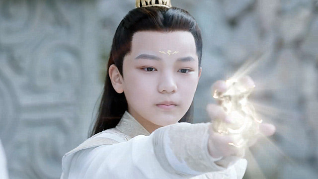 恰似故人归|《恰似故人归》天君、顺德惨死，长意成天帝？合虚神君才是赢家