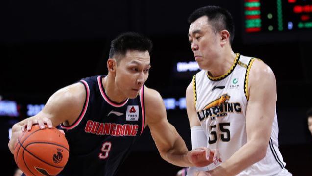 CBA6老将退役提上日程，辽粤2人上榜，两名教练在内，小丁太可惜