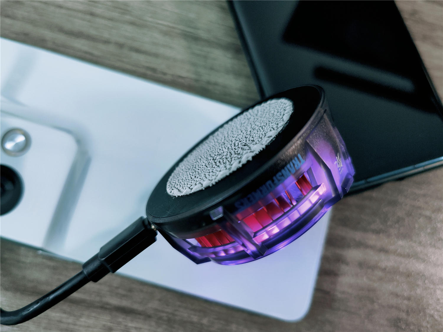 openai|把手機(jī)散熱器做成小冰箱，努比亞也是搞事情的主呀！