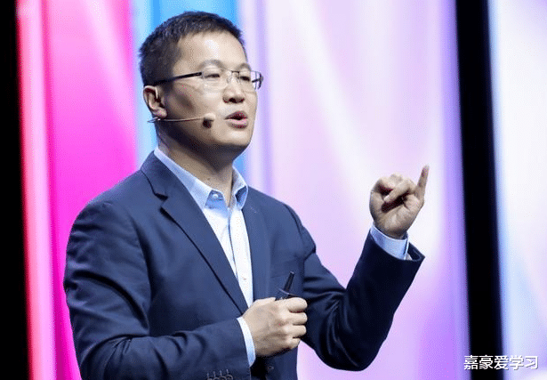 卢伟冰|卢伟冰“你惹大祸了”，你看看把刘作虎逼成什么样子了