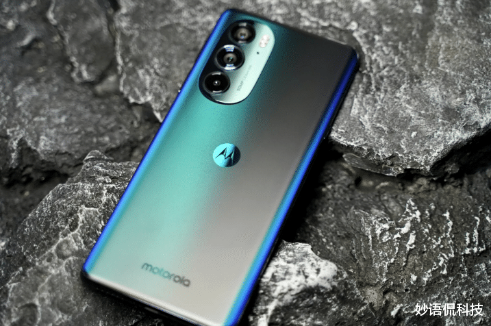摩托罗拉|512GB+144Hz高刷,跌至2299元,最便宜的骁龙8手机