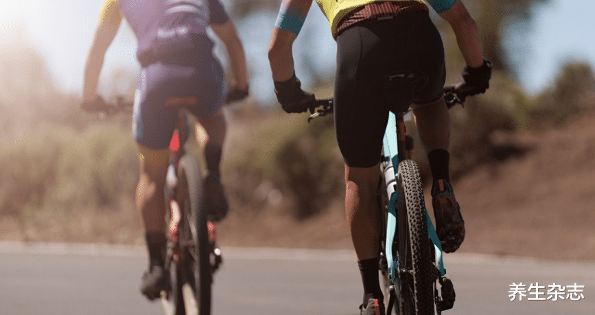 女子血糖17.9mmol/L,糖尿病离世,医生:1物糖分比蜂蜜高10倍,别贪吃