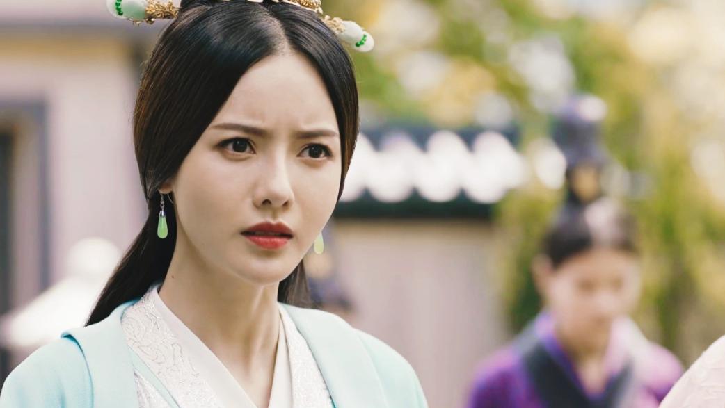 张芷溪|《沉香如屑》34岁的张芷溪，给32岁的成毅当妈，仙侠剧真离谱？