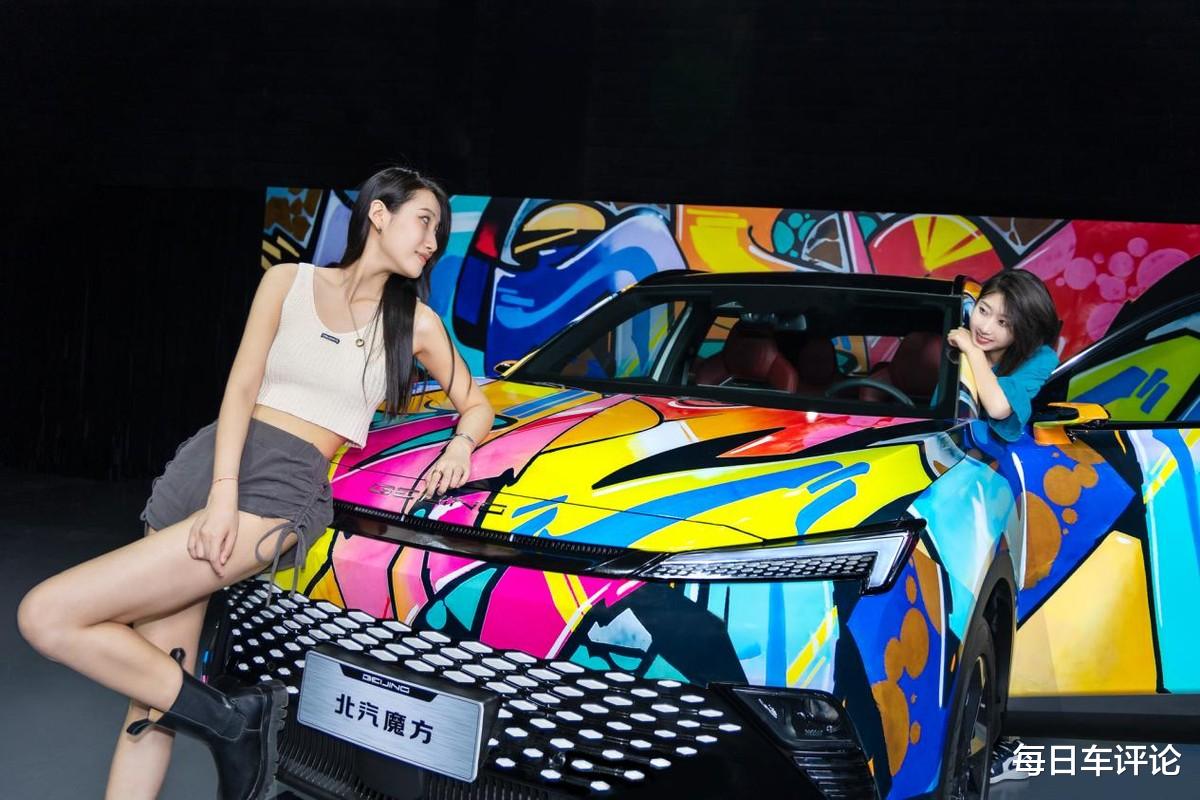 华为鸿蒙系统|华为鸿蒙智能座舱+麒麟990A芯片，这车堪称“电竞王座”