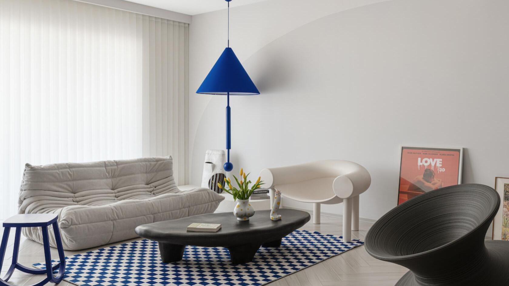 成都小情侣精致的生活：120㎡，一抹克莱因蓝，简直美到了骨子里