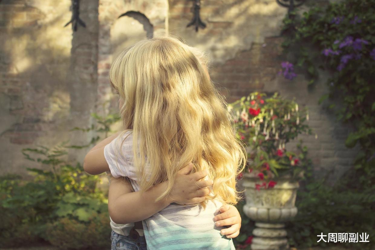 微软|简单搬运就可以！新手在家做抖音书单号，一个月挣了10214