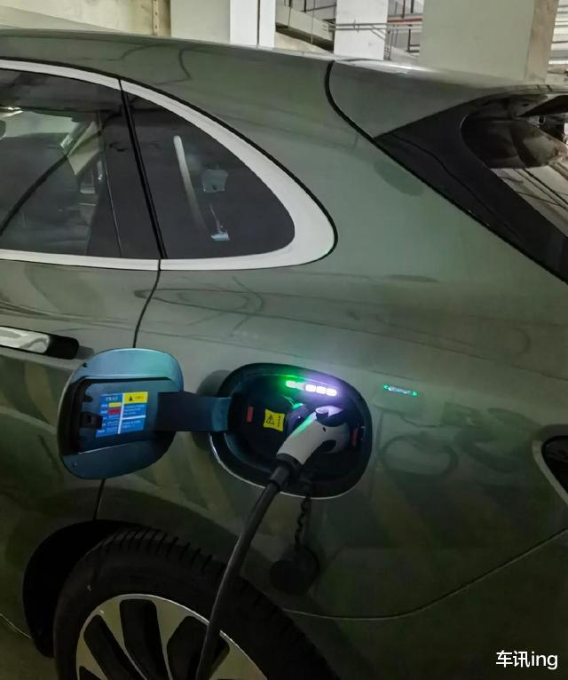 |初来乍到就击败BBA!华为版“卡宴”成为4月唯一黑马,达到Q5L数倍