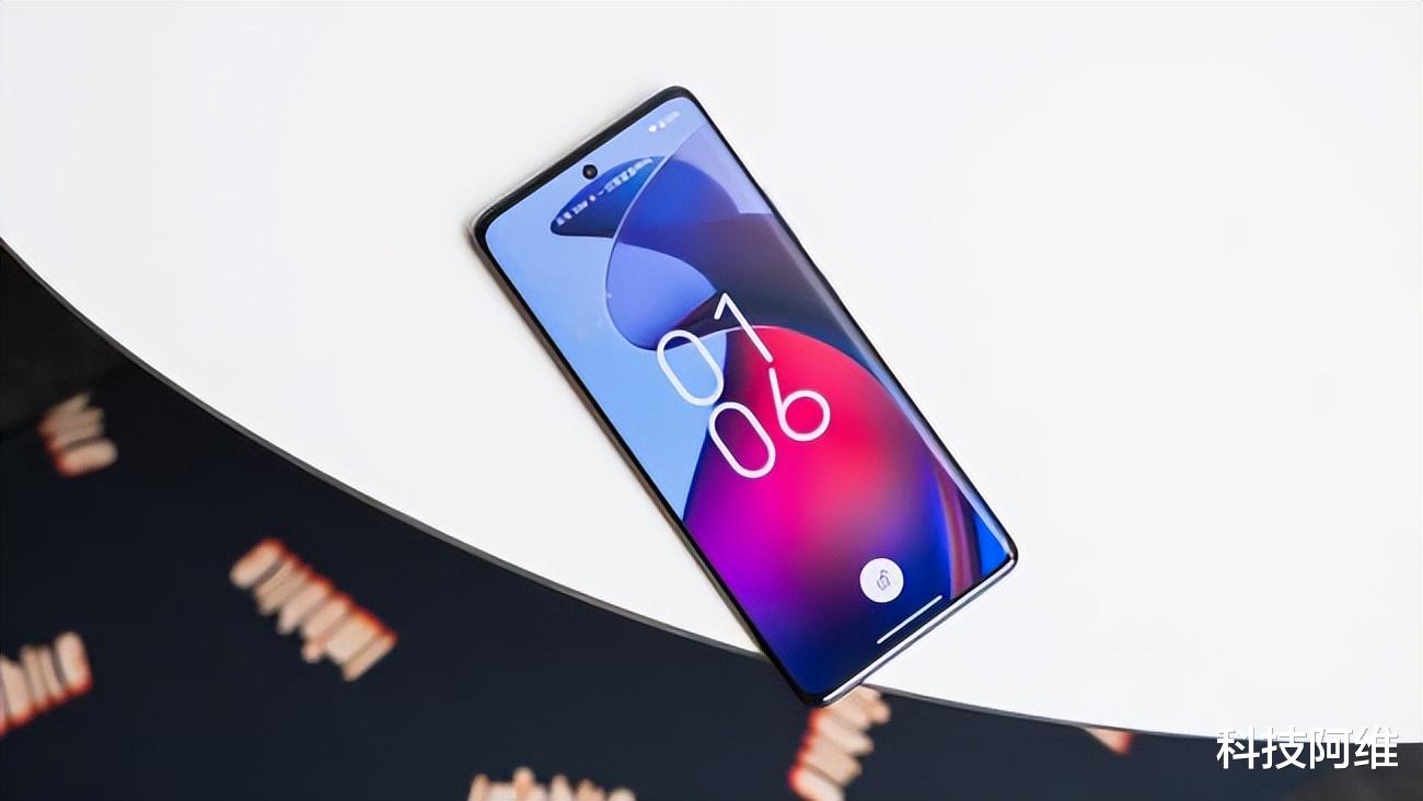 曲面屏|12GB+512GB+68W闪充,重回2699元,顶配曲面屏旗舰沦为中档机