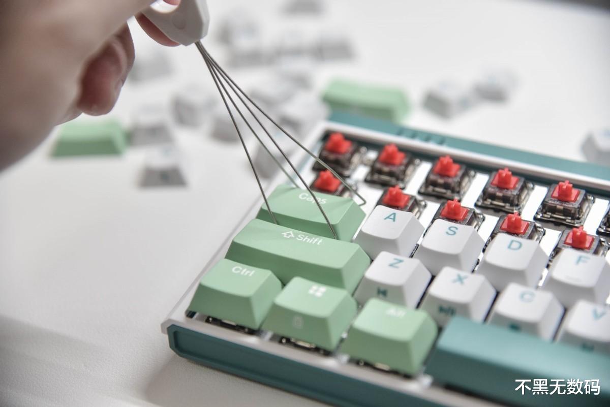高通骁龙|完全拆解，这就是你们想要的好看、极简机械键盘，看你还买不买