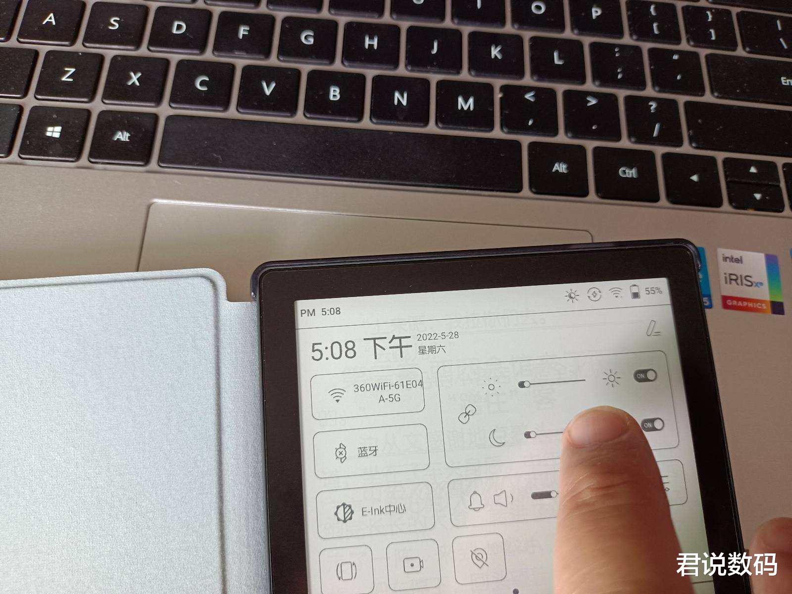 小米科技|文石BOOX Poke4墨水屏电子书体验，纸质书的质感，图书馆的容量