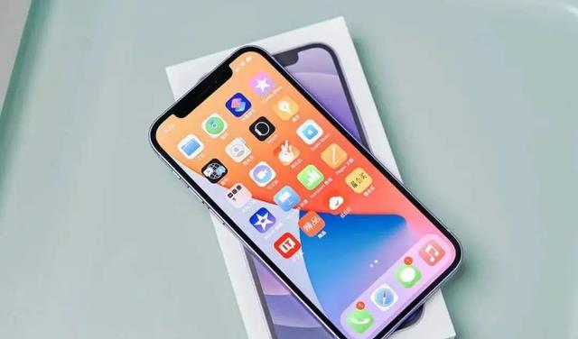 iphone13|iPhone13的4G运存够用吗?深度使用3个月后,憋了很多话想说
