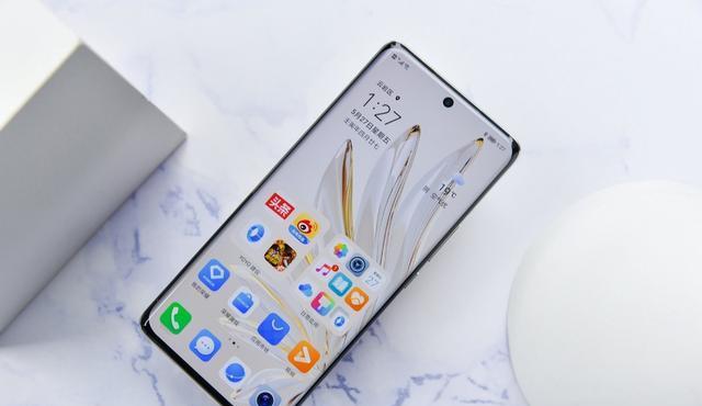 荣耀70pro|荣耀70Pro+评测：天玑9000+100W快充，不再是偏科生