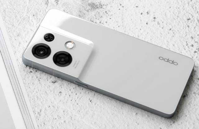 摩托罗拉|2022年了！放下偏见！这三款安卓手机体验就是比水果机更好