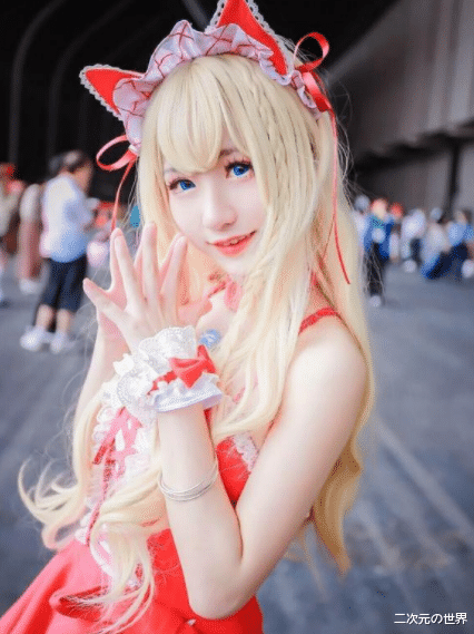 漫展|不雅事件频发，再无泳装和胶衣，毫无生机的漫展还能看吗？