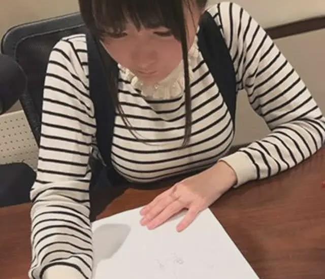 疯狂|日本女声优的辛酸史:出门都得小心翼翼,日本的宅男确实太疯狂!