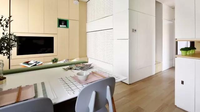 30㎡小户型装修，用143个柜子爆改出三室两厅，彻底解决收纳难题