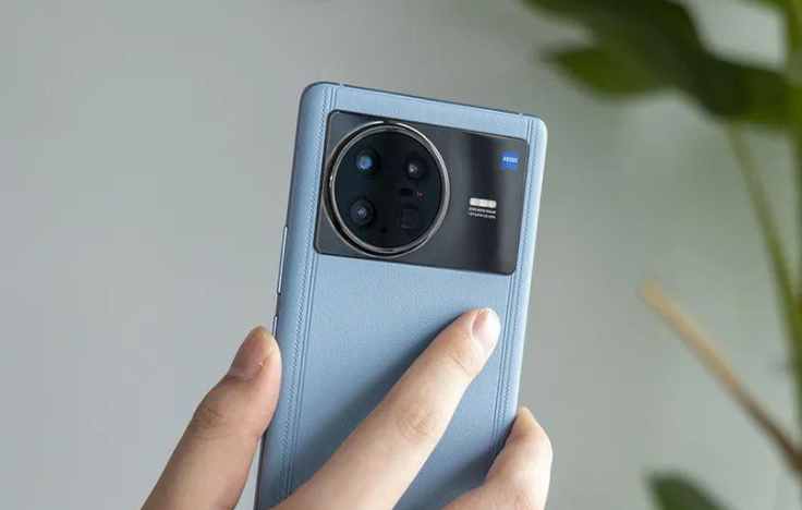 realme gt2|年度大屏旗舰售价松动,2K屏+蔡司影像,618经典双芯旗舰