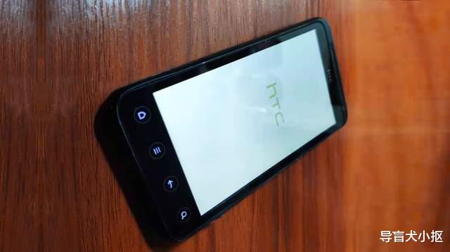 荣耀Magic4|不戴眼镜看3d效果，体验这款老旧的智能手机，超前理念实用功能