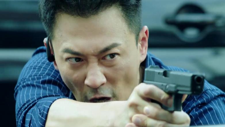 |没想到，2022一开年，保守的林峯会以这样的形式，打出一副王炸