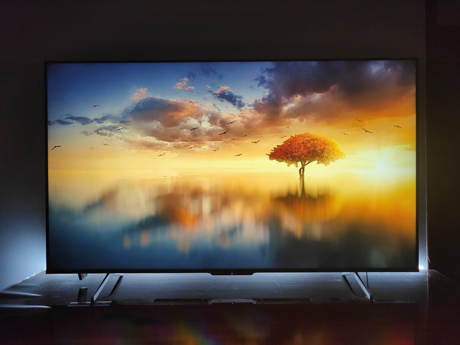 海信|越级的音画享受,海信E5H原画旗舰电视机