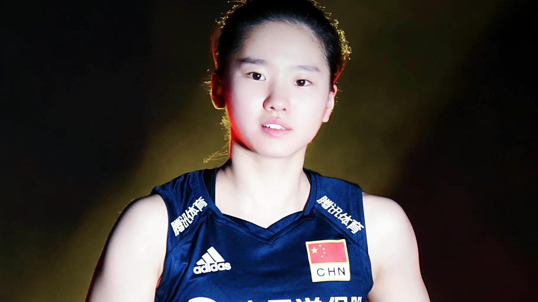 江苏女排|主教练空缺近3个月，江苏女排选帅谨慎，施海荣仍是大热门