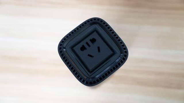 笔记本|多充电协议支持，39000mAh超大电量，ORICO AT150户外电源测评