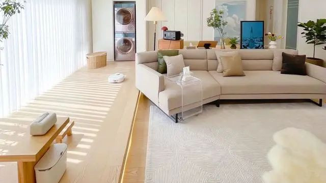 成都160平的无主灯设计，在春天的阳光下格外的温馨与浪漫