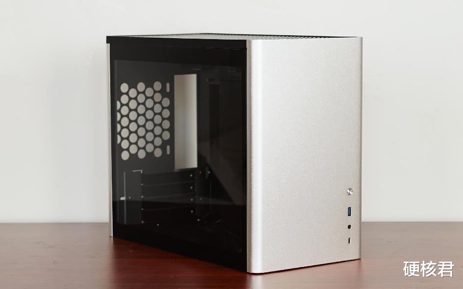 主板|12700KF+B660M+3070ti+乔思伯D30，小尺寸电脑装机体验！