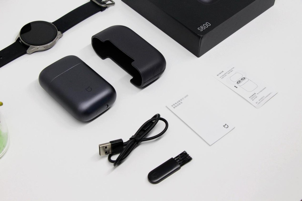 米家|精致小巧，剃须刀里的“小钢炮”：米家电动剃须刀S600体验