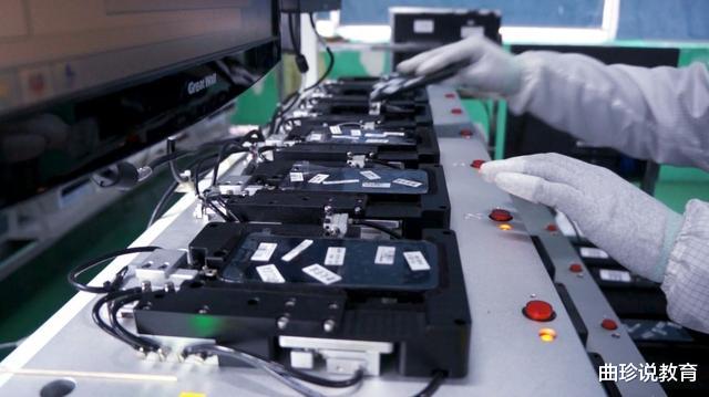 苹果公司|30多家中国供应商，被苹果一口气剔除！库克终于迎来了“大麻烦”