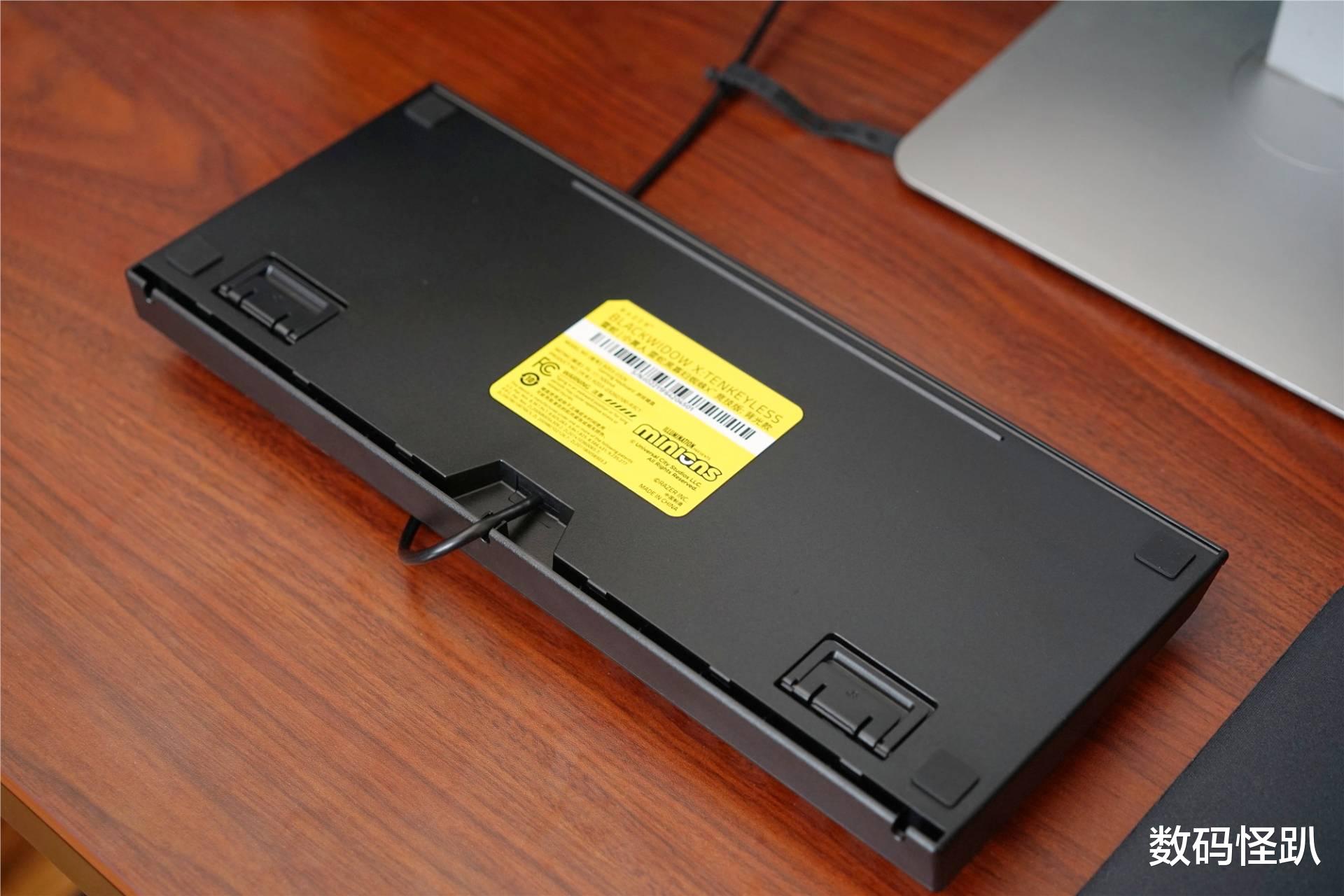 雷蛇|大龄儿童的快乐就是这么简单：雷蛇小黄人限定款键鼠套装分享