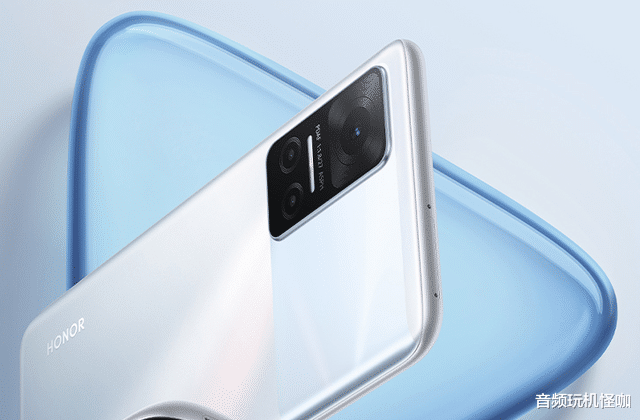 手机游戏|对工薪党购机的猜想,价格不超过三千元,满足你不同的需要!