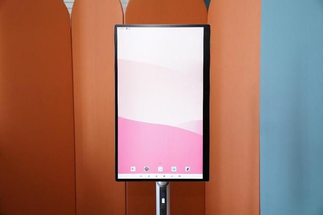 |随心移动“大平板”雕塑家Be With Me移动智慧屏测评