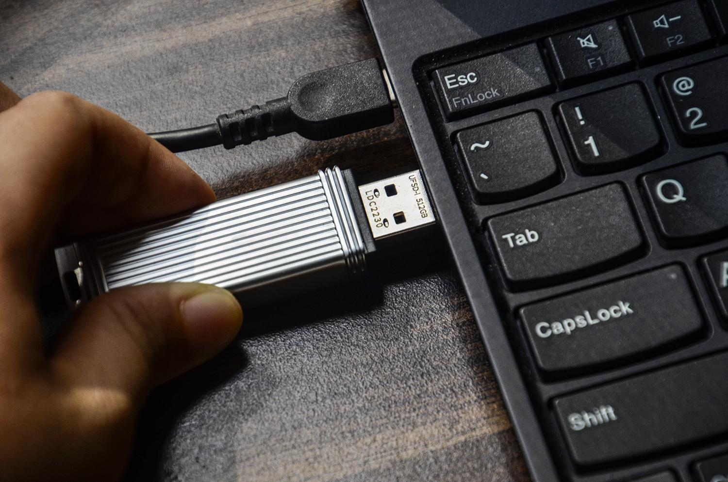 空气净化器|快人一步,稳定不掉速:ORICO 快闪U盘