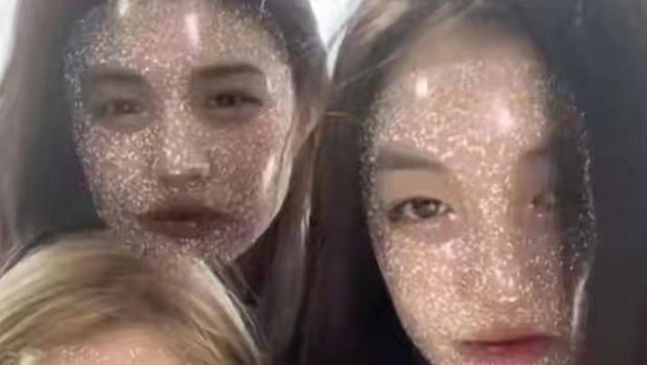 李嫣|李亚鹏官宣生子，女儿李嫣晒黄昏照，消极言论引担忧，网友：可怜