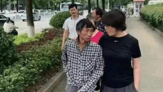 袁立|49岁袁立退圈后彻底放飞自我！