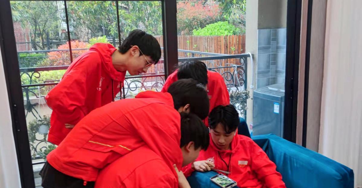 KPL：XYG名单值得深究，折夕让人担心，五首发俩替补或无人可换！_电竞主播网