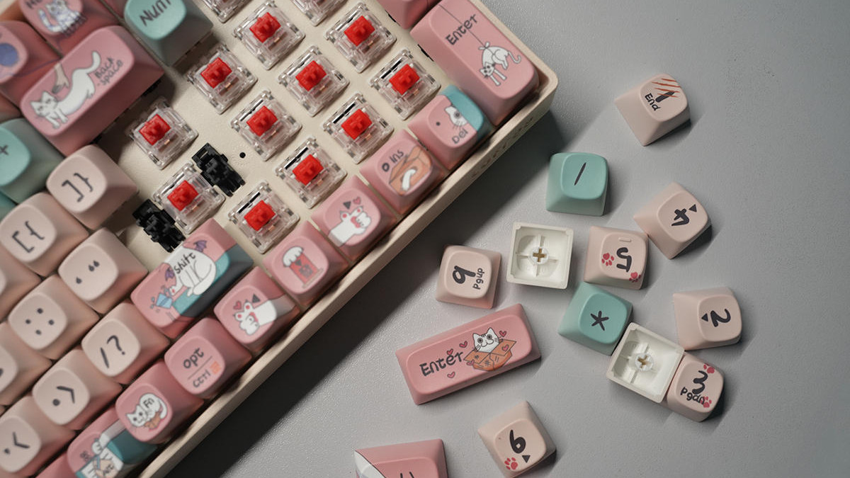 零售业|畅享拼搭乐趣，被颜值种草的Lofree洛斐小翘机械键盘：真的爱了！