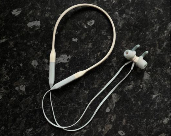 无线耳机|在音频市场上，你会找到三种类型的无线耳机