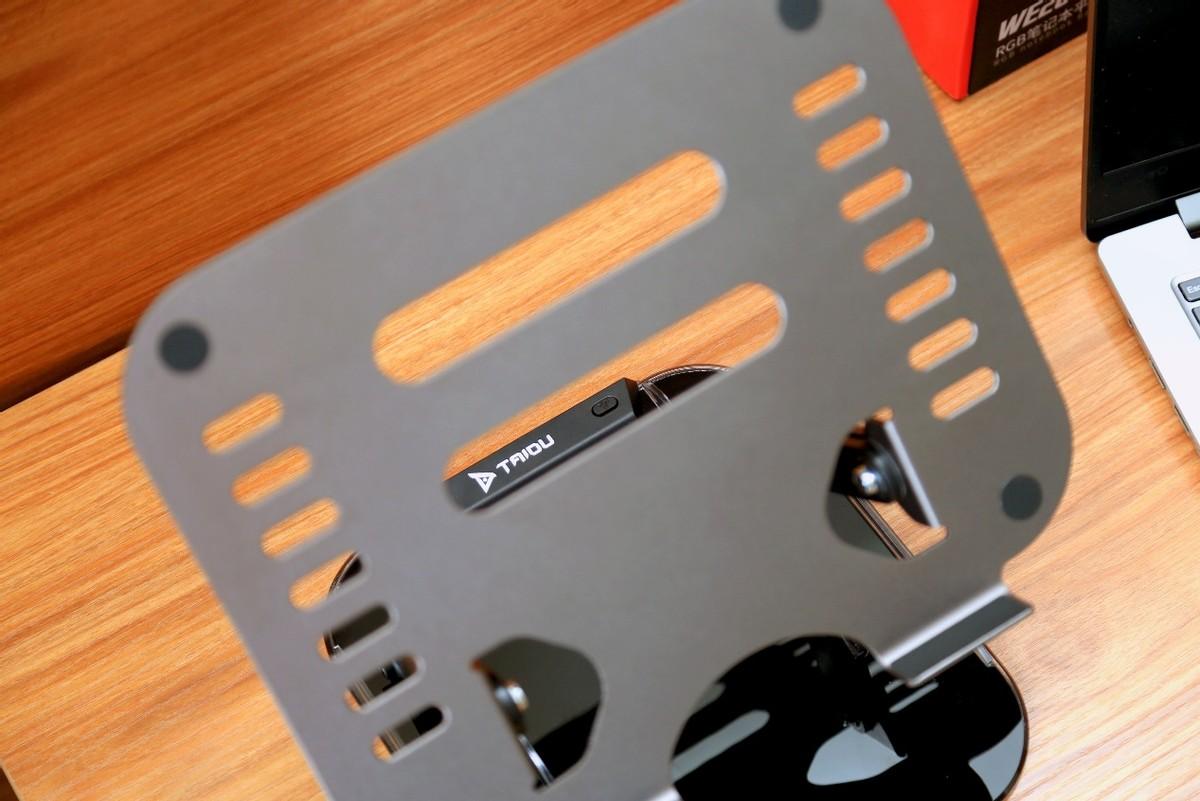 冰封|100多入手笔记本支架?聊聊为何入手钛度WE200冰封王座