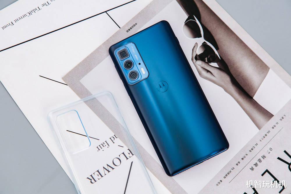 主板|联想太残暴了！骁龙870+12G+256G+1亿相机+144高刷屏仅1699