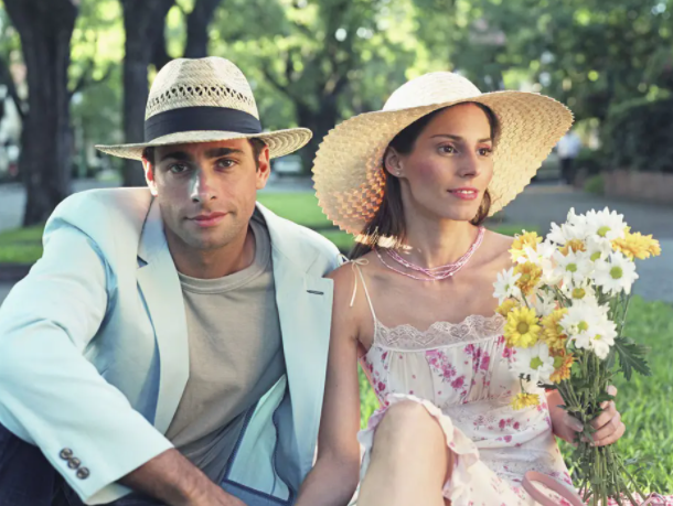 在爱情,婚姻的舞台上,始终有演不完的人间悲喜剧