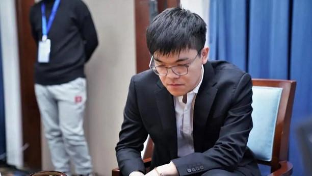 柯洁|柯洁又是一轮游！遭00后小龙一击致命 这比赛名字和他犯冲？