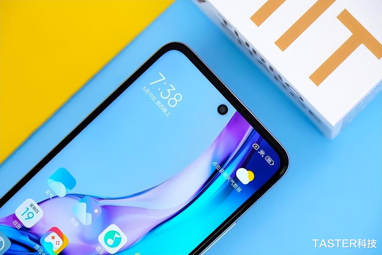 小米科技|最便宜的天玑8100手机！红米Note11TPro直降300：友商压力来了