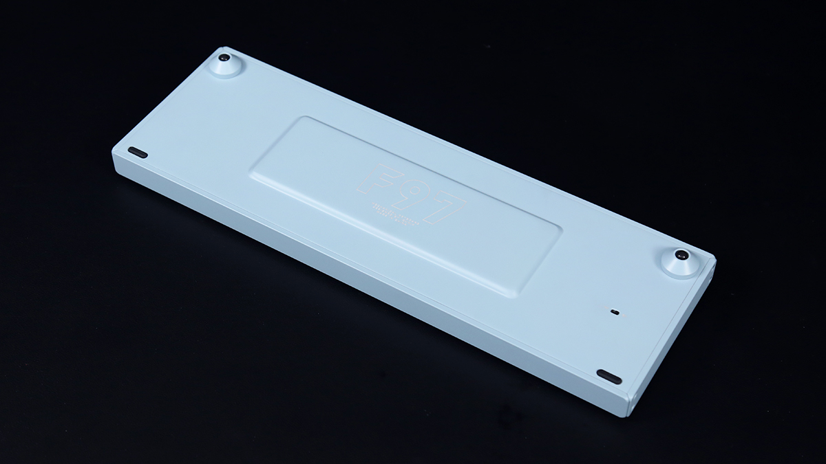 机械键盘|iQunix F97滑雪三模无线机械键盘评测：这配色太能打了吧