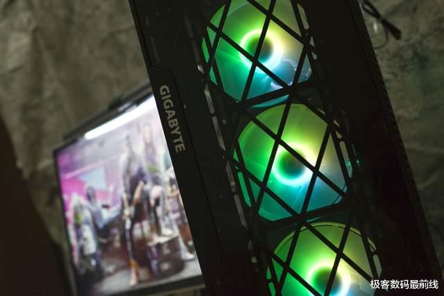 技嘉|为开学准备,12代i5+B660M+3070TI迎战大学四年“学习”生涯