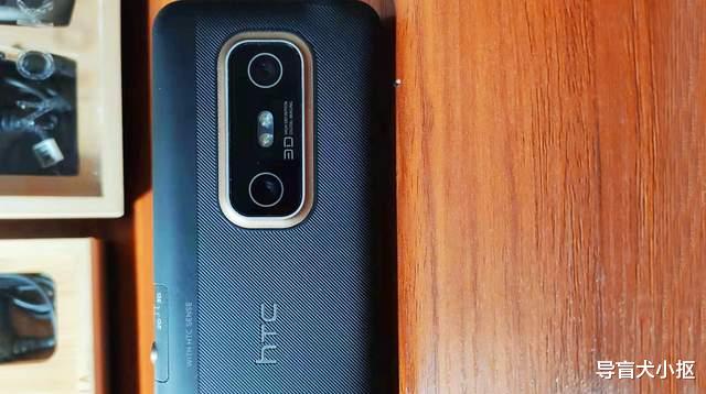 荣耀Magic4|不戴眼镜看3d效果，体验这款老旧的智能手机，超前理念实用功能